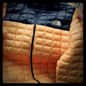 North Face Thermo ball jacket